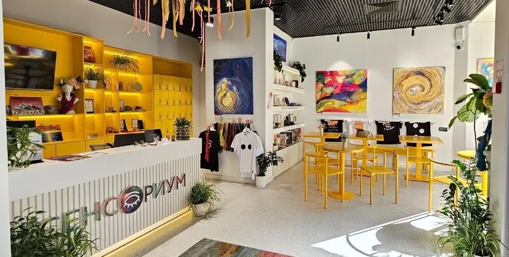 Музей темноты для школьных групп: образовательная экскурсия нового формата