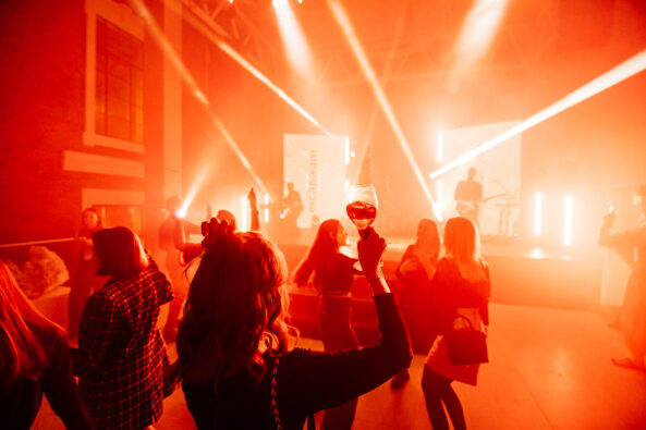 Новогодний корпоратив в музее темноты "Сенсориум" - этот Новый год Вы запомните надолго!